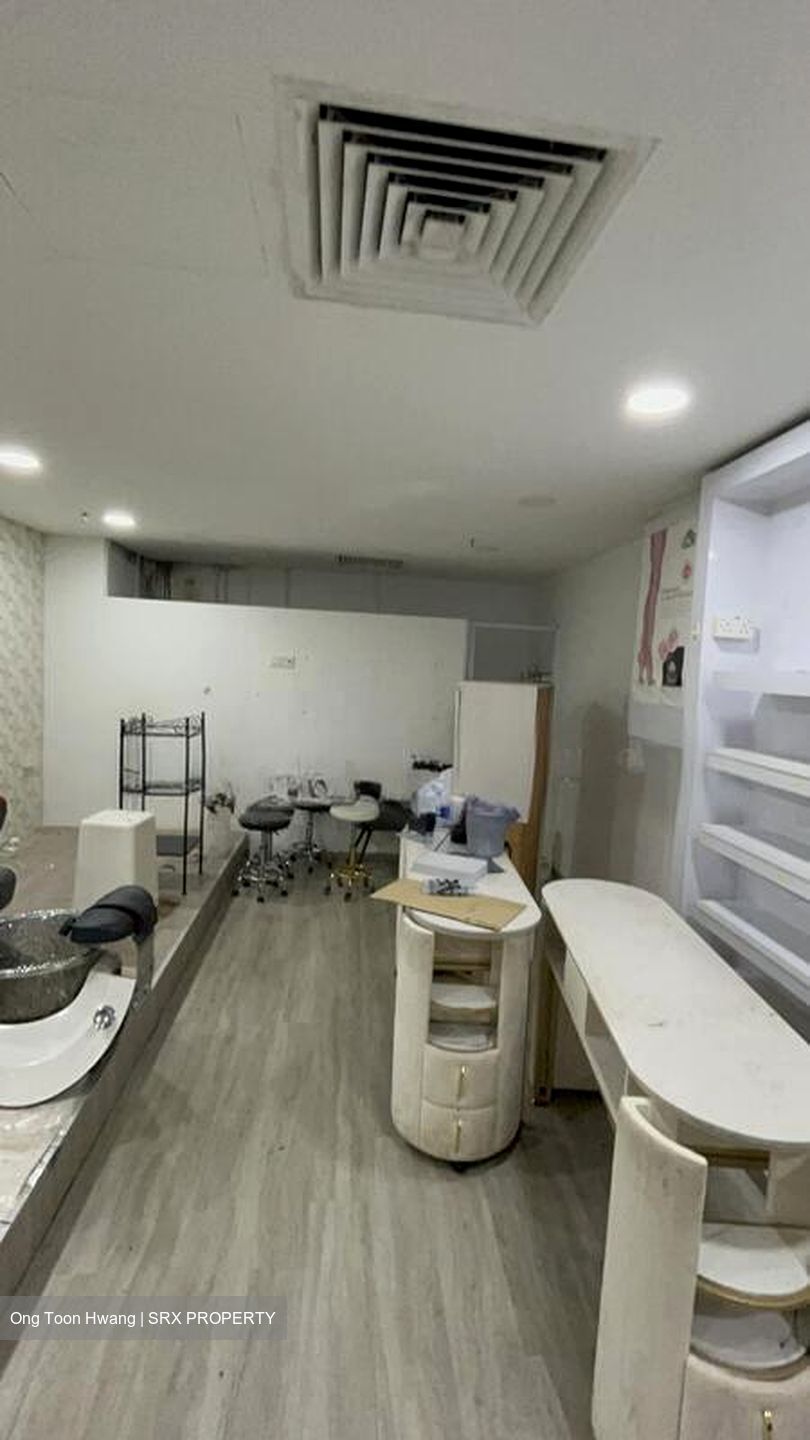 Far East Shopping Centre (D9), Retail #498189931